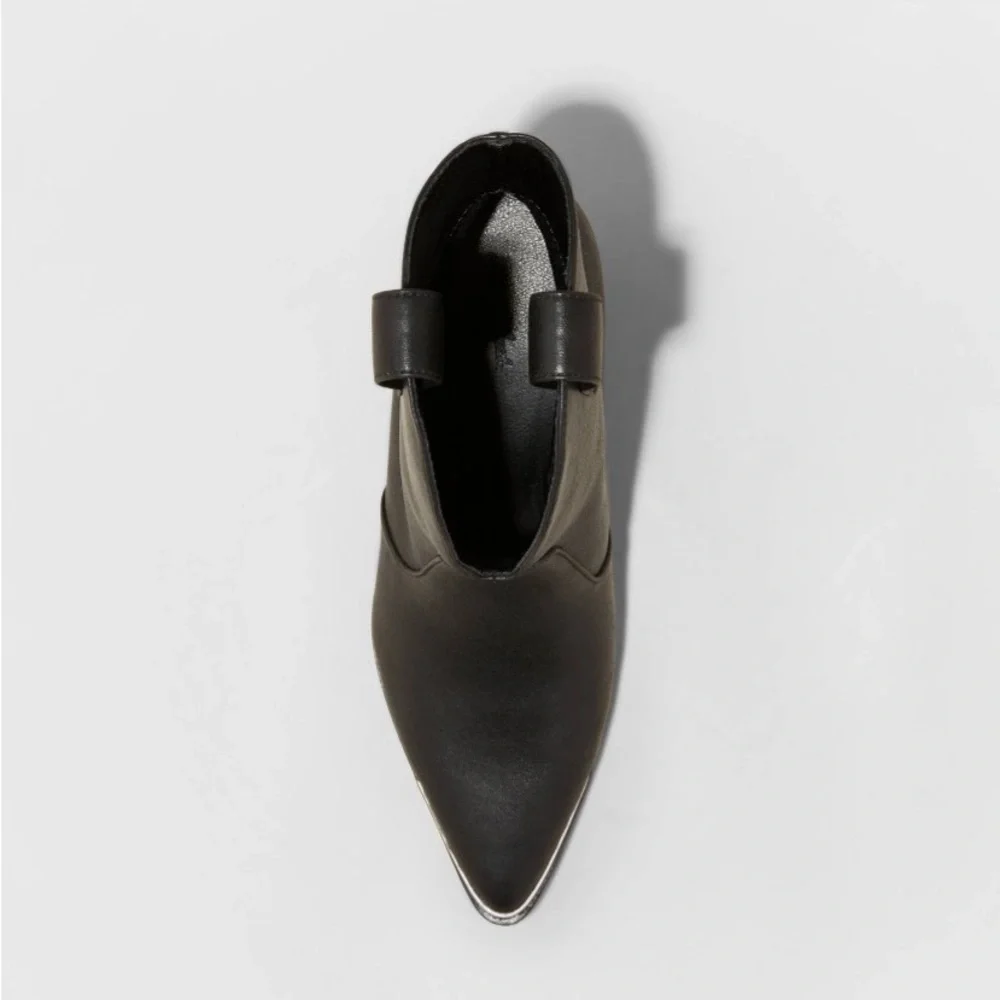 Women's Henley Ankle Western Boots - Universal Thread™ Black